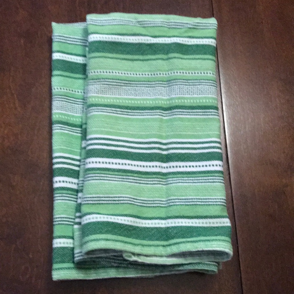 DII set of 2 hand towels green stripes